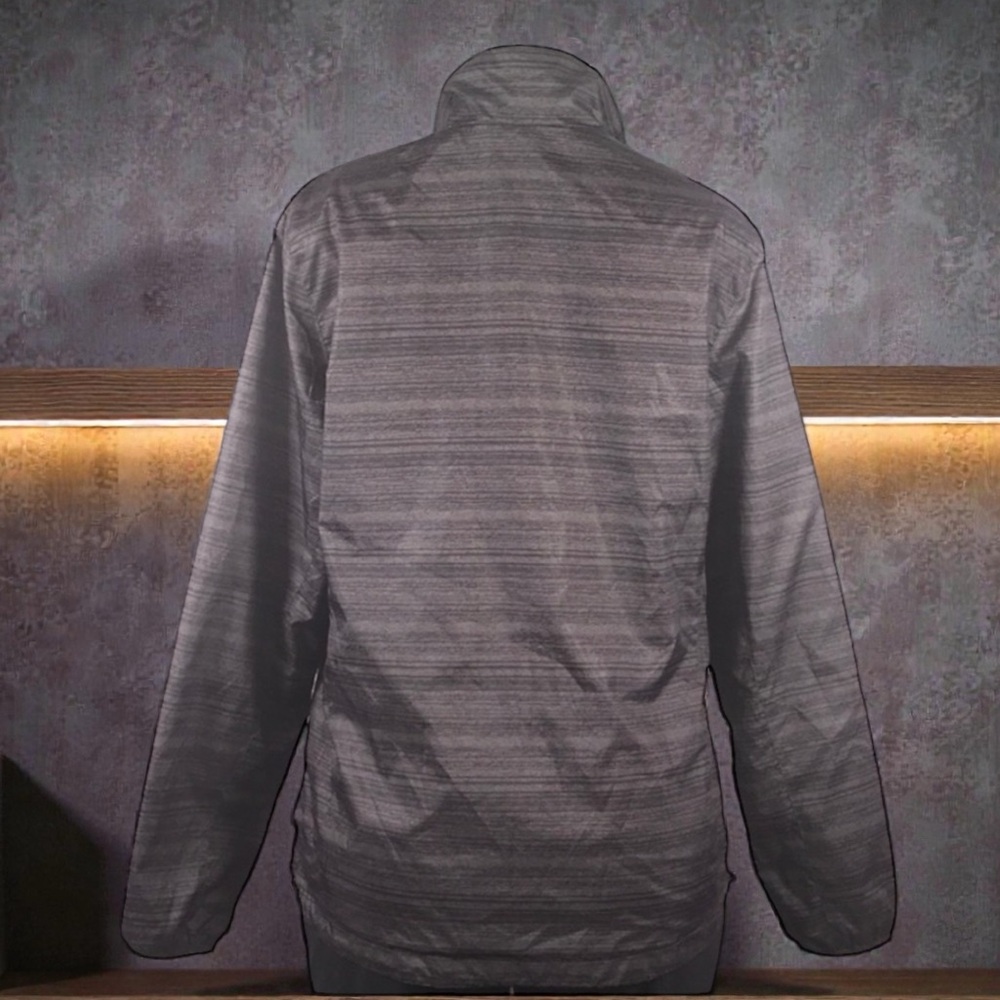 New Balance wind breaker Size L 💓 - Picture 5 of 9